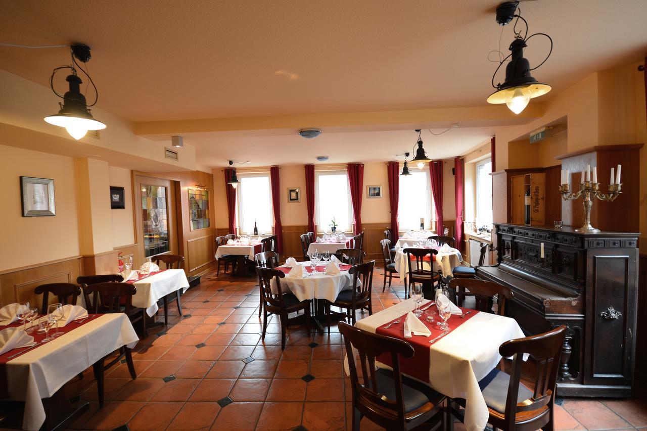 Landgasthof Kelzenberg Jüchen Екстериор снимка